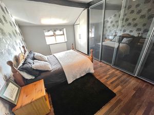 Bedroom 3 - click for photo gallery